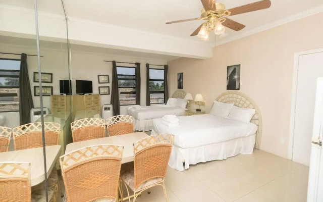 449 City View Studio Hollywood Beach