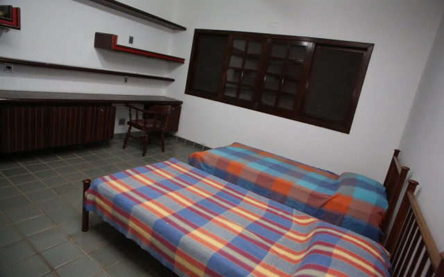 Casa com 5 suítes - vista Mar na Praia de Ponta Negra