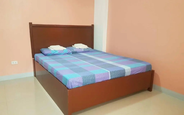 Mayon Lodging House