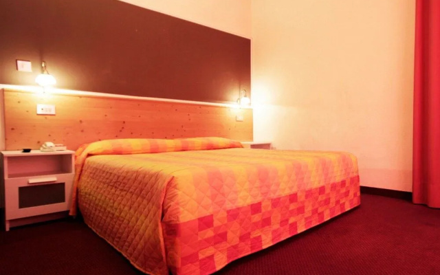 Hotel Aurora