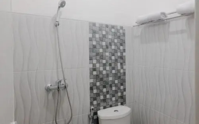 Oyo 1108 Smart Tlogomas