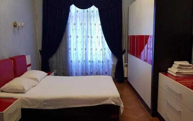 Deluxe Formula Apartment on Nizami Street