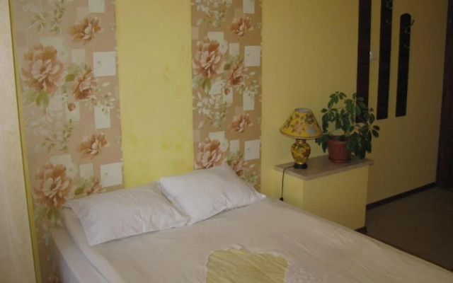 Mira Guest House