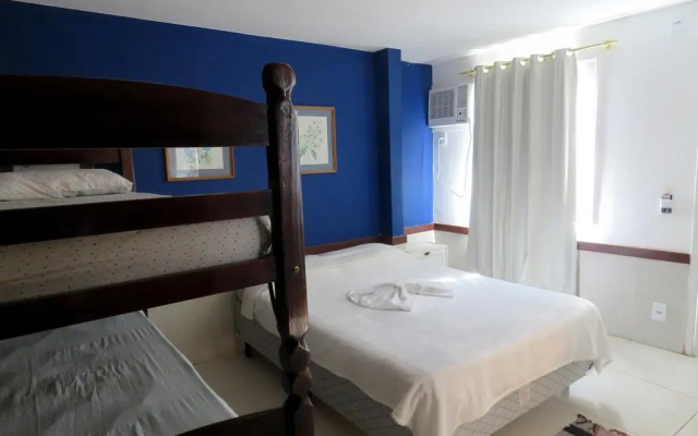 Centro House