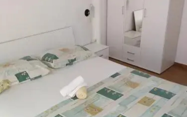 Apartments Nina