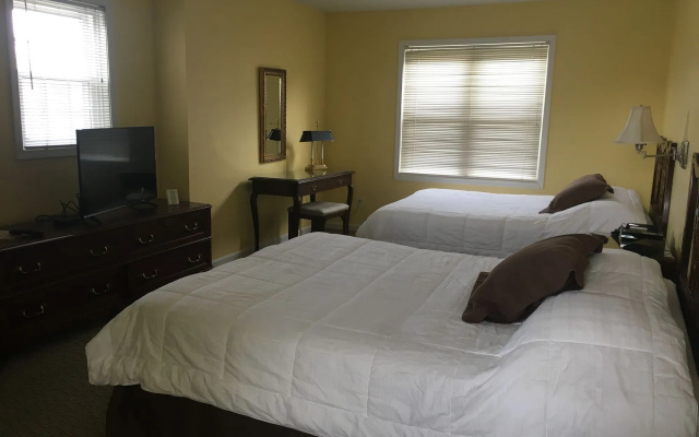 Century Suites Hotel