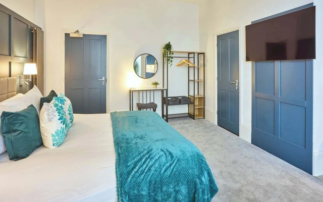 The Host Stay The Langley Hotel Apartment 2