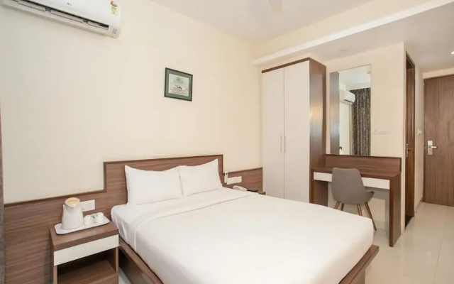 OYO 11308 Benhur Pride Hotel
