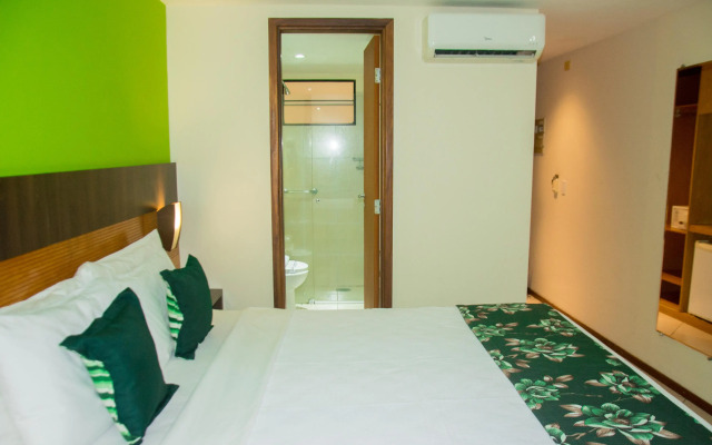 Quality Hotel And Suites Natal