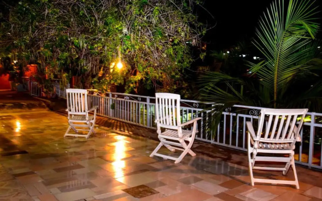 Zebra Tourism Hotel