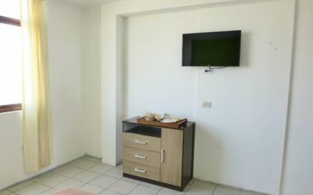Hostal Satelite