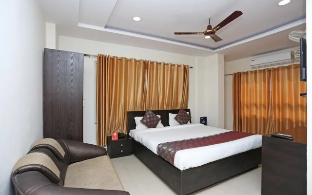 OYO Flagship 121 Hotel Sahu