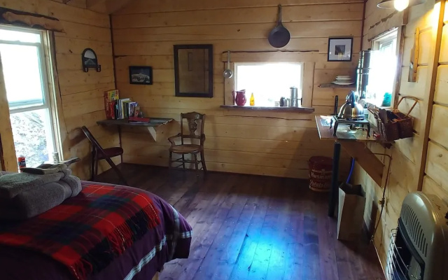 Blackburn Cabins
