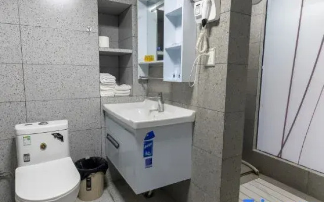 Qidu Homestay (Qidu International Plaza)