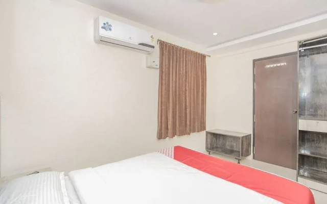 OYO 9017 Pride Homes