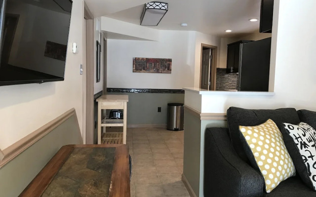 Ala Moana Motel