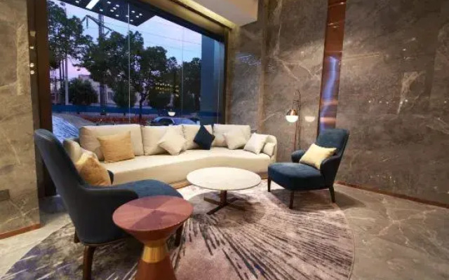 CHAMJOY Hotel (Cixi City Government Yintai City)