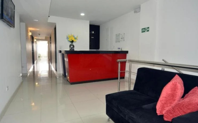 Hotel Granada Plaza