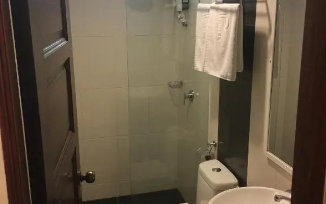 Premierz Hotel