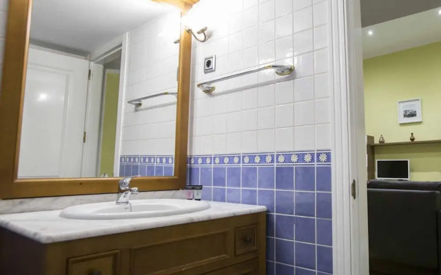 Forever Young Apartments Puerta del Sol