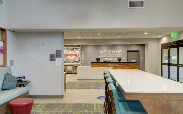 Hampton Inn & Suites Portland West