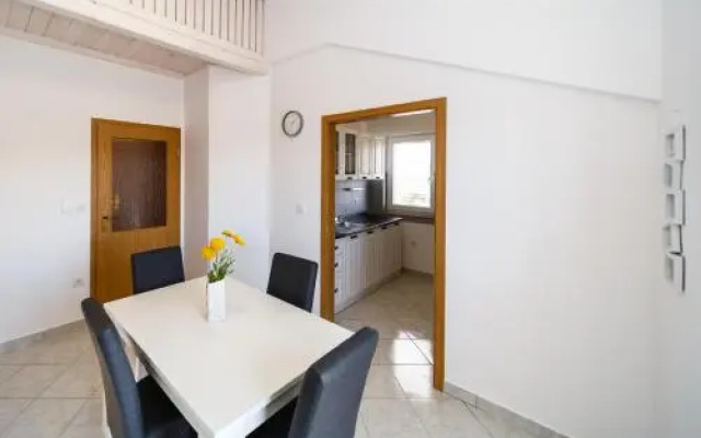 Apartments Zdravka