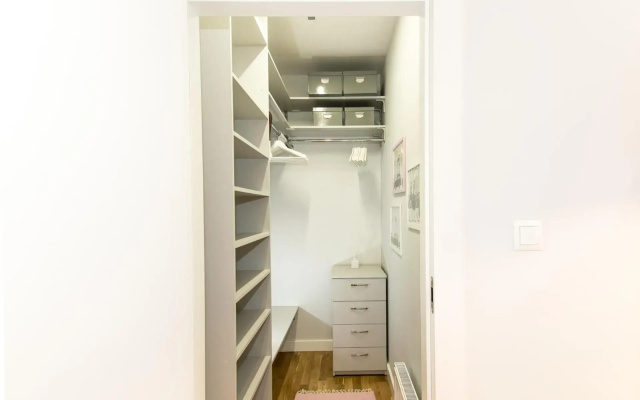 Apartamenty Złota 15