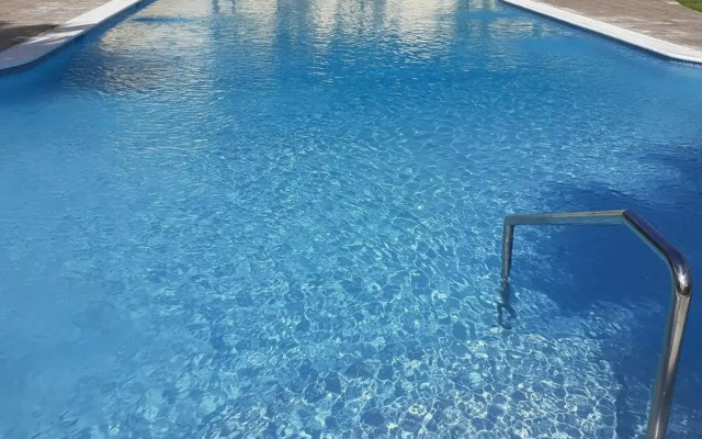 Cerro Altos jardin 809-488-8618