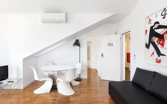 Hello Lisbon Bairro Alto Apartments