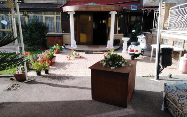 Hotel La Carina