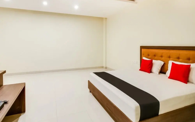 Hotel Royal Akshayam by OYO Rooms