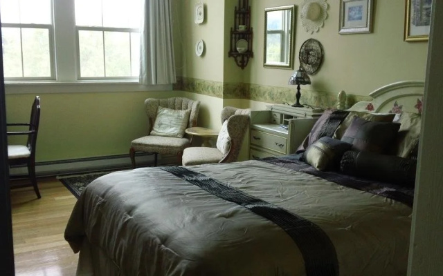 Northside School B&B