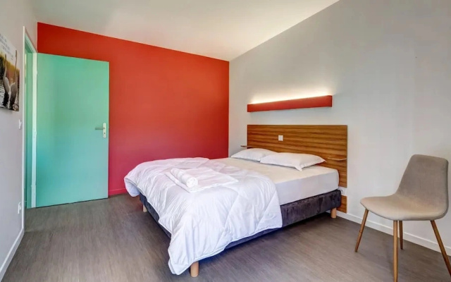 6-person Apartment in Motz