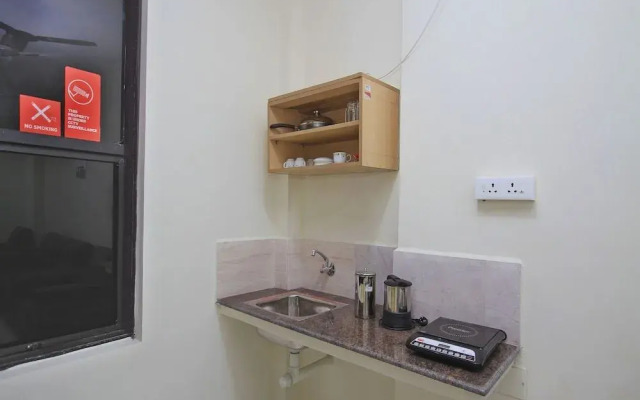 OYO Home 10777 Compact 2BHK