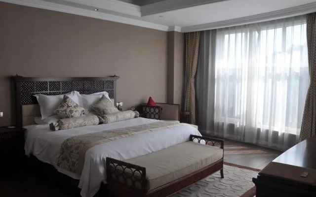 Zhongcheng Holiday Hotel