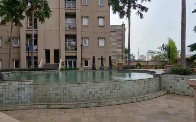 Cozy 3BR @ Grand Palace Kemayoran Apartment By Travelio