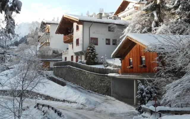 Apart Monte Corona