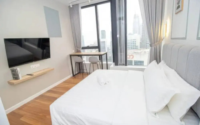 Pavilion Ceylon Hill Suites Apartments KL