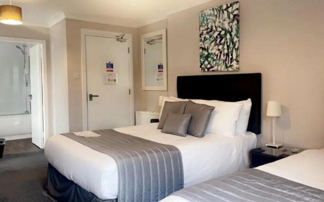 The Marine Hotel