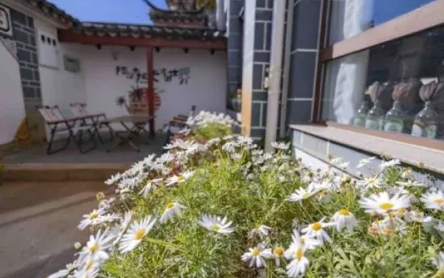 Lijiang Jianshan Yashu Homestay