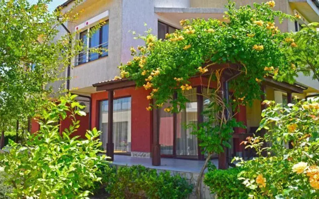 Saint Stefan Villas
