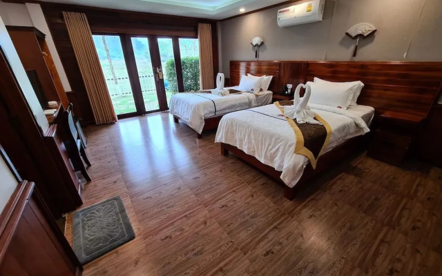 Lisha Grand Hotel