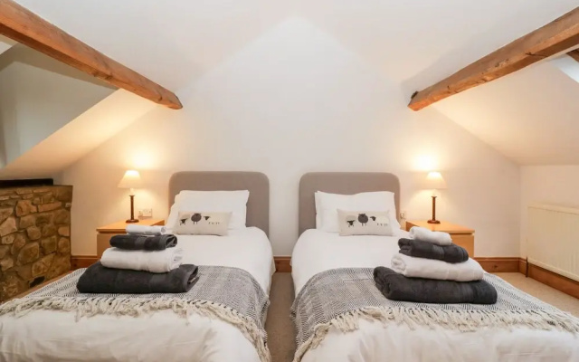Bullfinch Cottage
