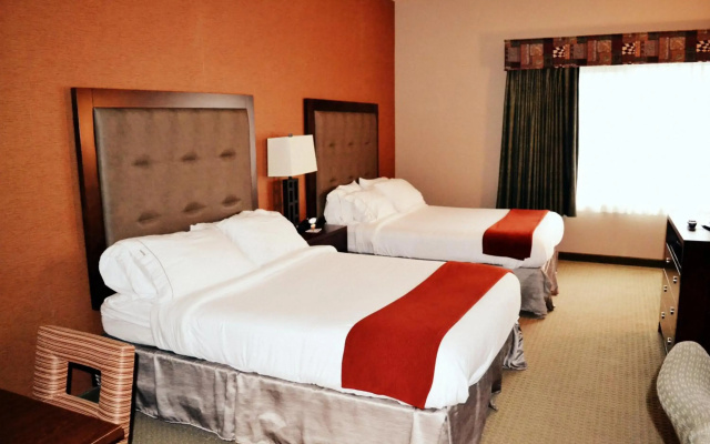Boardwalk Inn and Suites