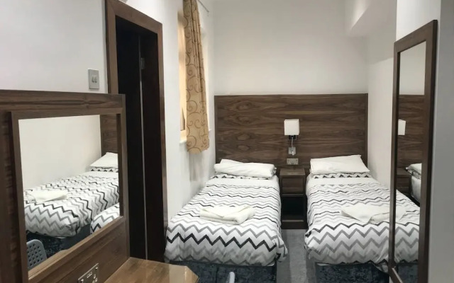 Leisure Inn