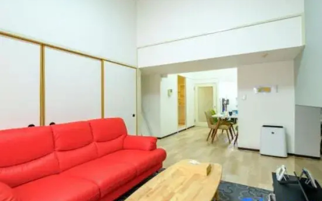 Sakura House