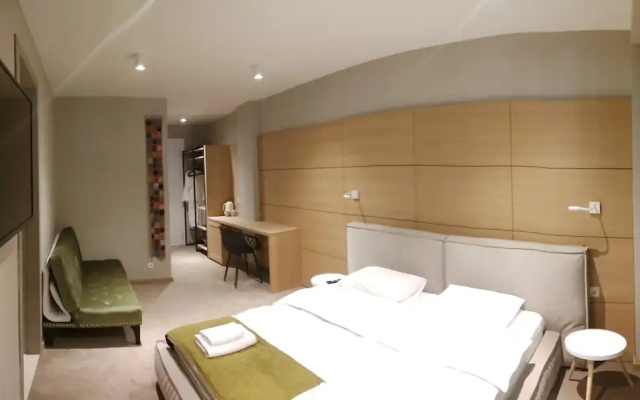 Terrace Rooms — номер-люкс