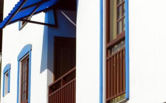 Отель Hostal Yaku Montañita вид на фасад