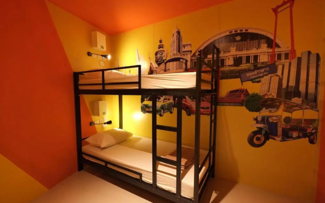 Everyday Bangkok Hostel