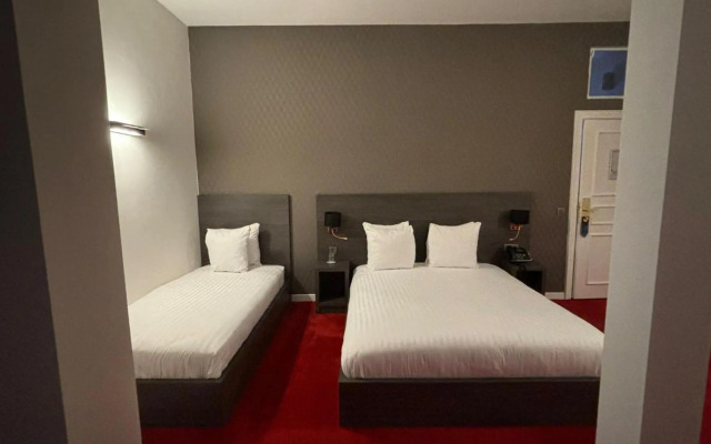 La Bourse Hotel